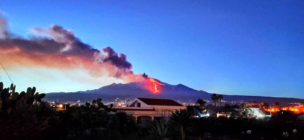Willa Casa Del Sole Con Vista Sull'Etna A 200 Mt Dal Mare Acireale Zewnętrze zdjęcie